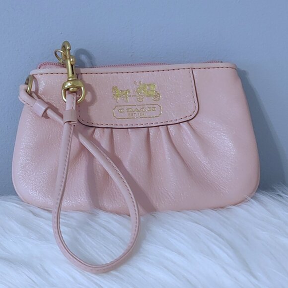 Coach Madison vintage leather wristlet EUC